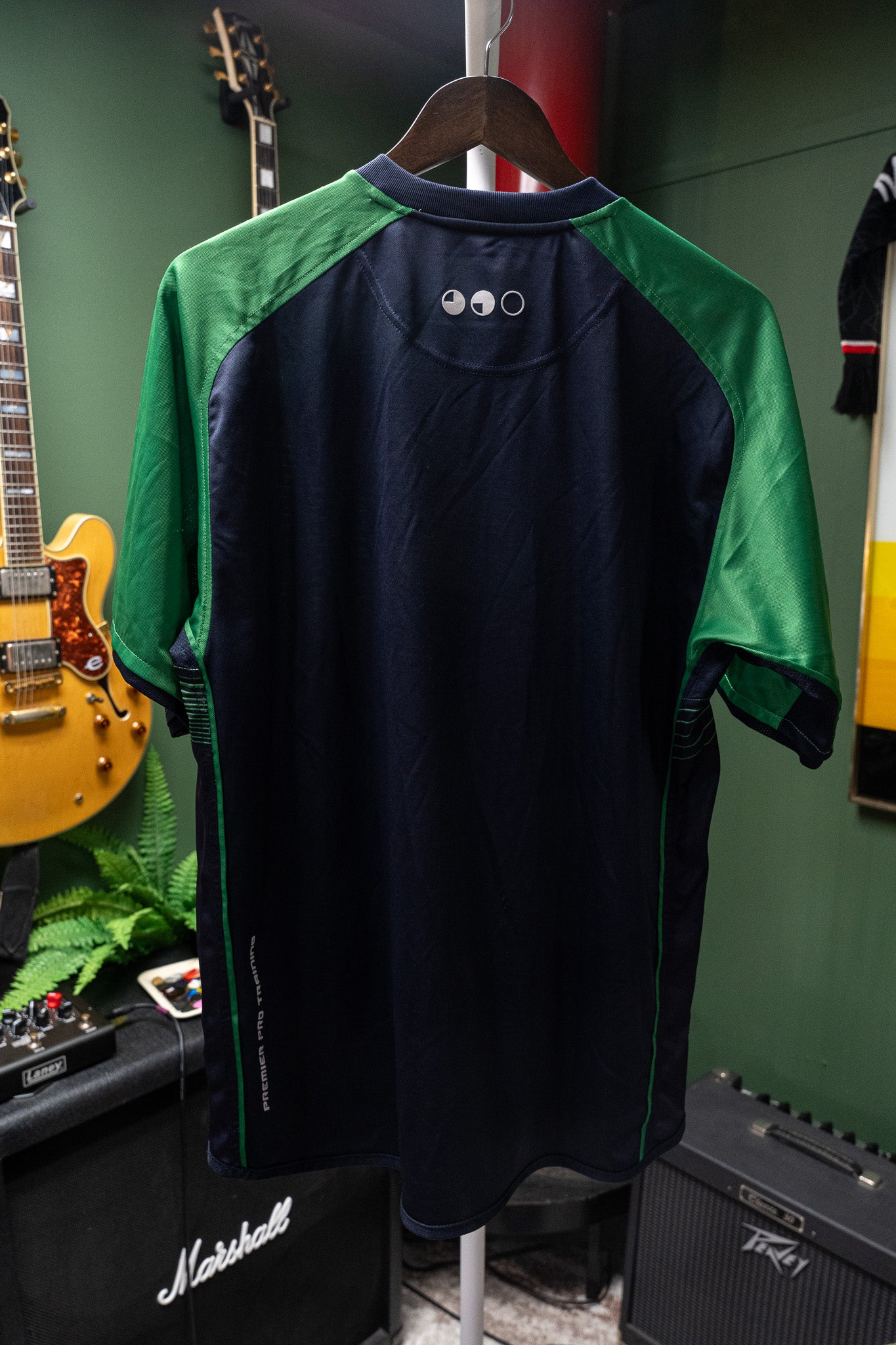 Vintage - Umbro Ireland FAI “Eircom” Jersey - Premier Pro Training Era (M)