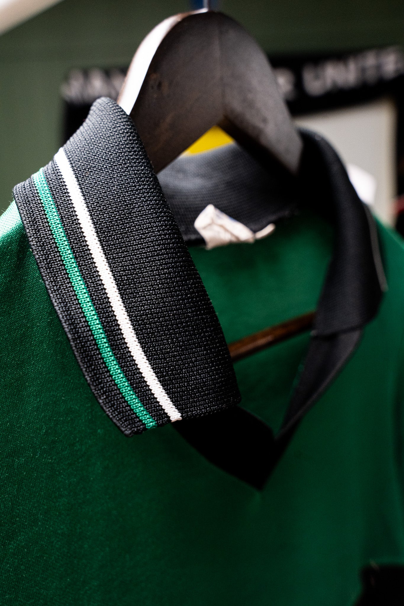 Vintage - HIGA 5 "Whitewater" Soccer Polo Jersey – Green/Black – Size S – Rare HIGA 5 Tag