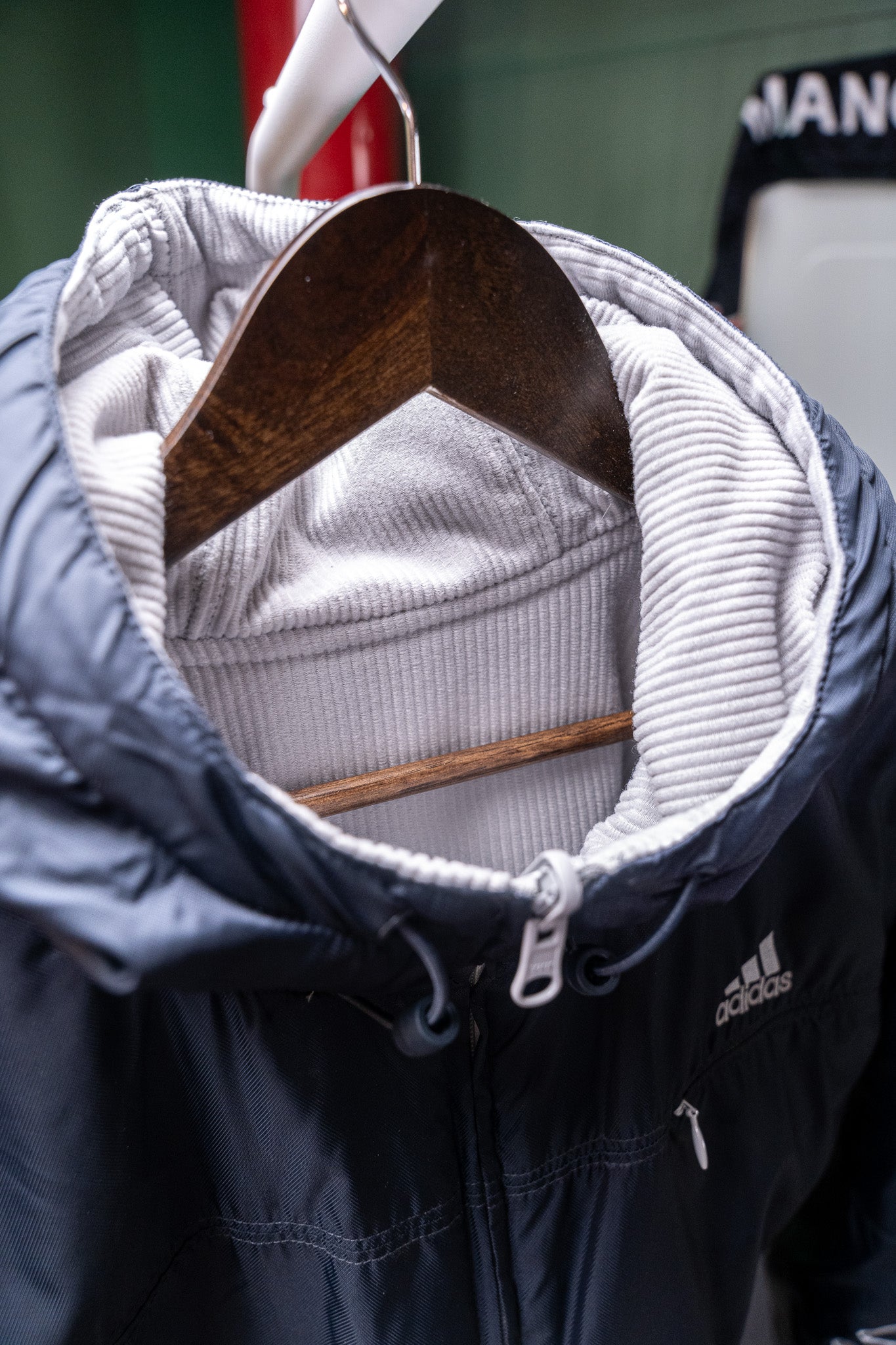 Vintage - 2002 Adidas Reversible Hooded Jacket (Black/Grey Corduroy) - Men's L
