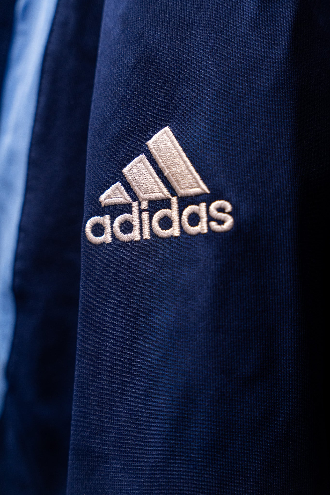 Vintage - Adidas 2005 Real Madrid Adidas ClimaCool Training Jacket (Navy/Light Blue) - Medium