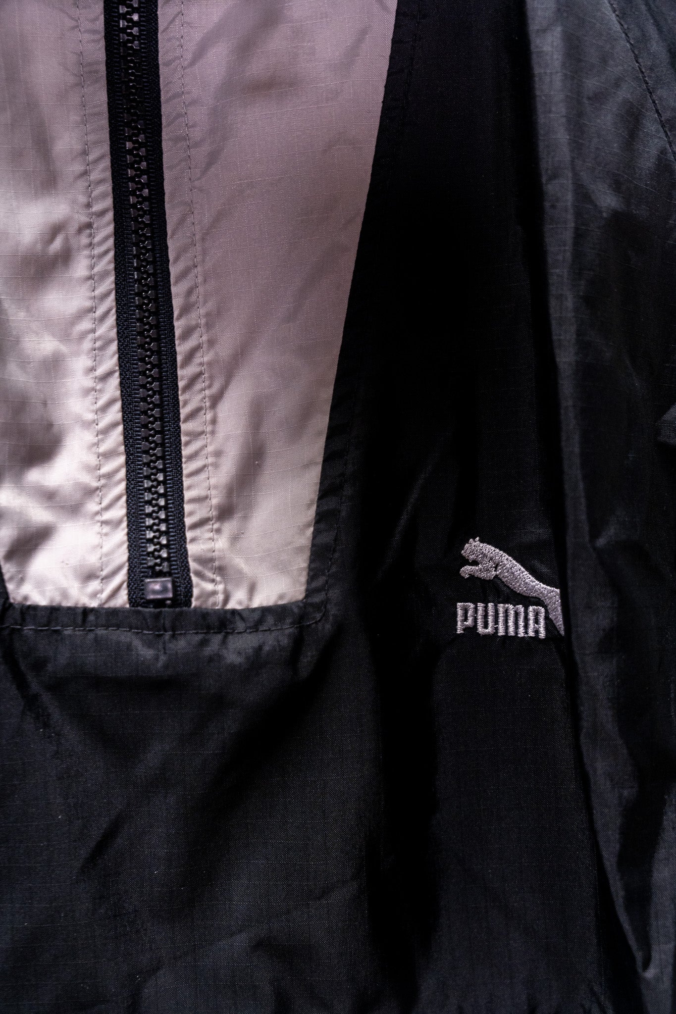 Vintage - Puma Windbreaker – Black/Grey/White – Half-Zip Pullover – 90s Style - (XL)