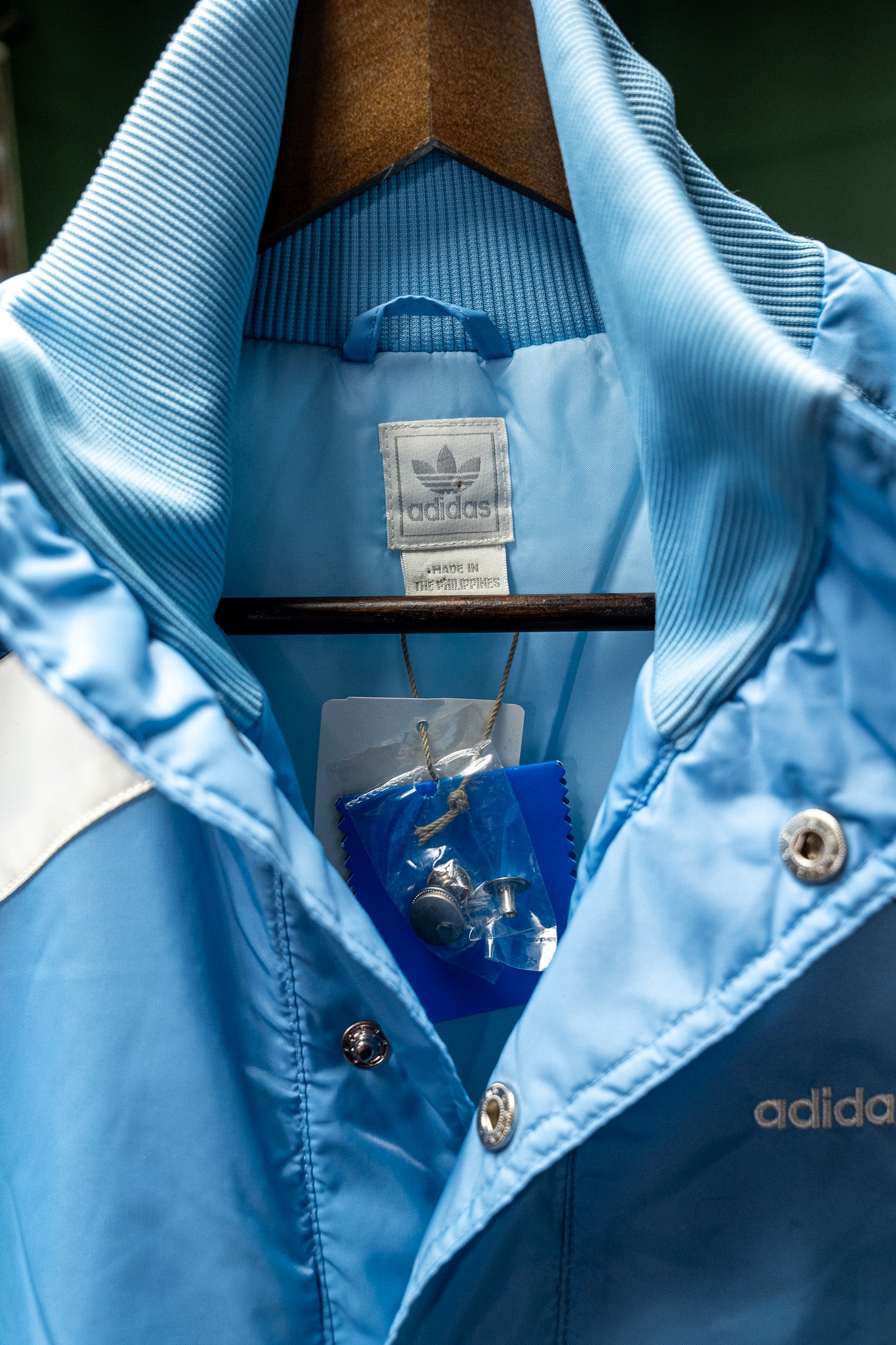 Vintage - Adidas Originals Sleeveless Puffer Vest – Powder Blue (Size S) - NWT